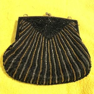 Vintage black clutch
